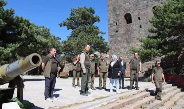 Doğa Koruma ve Milli Parklarını incelediler