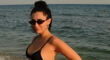 Doğandemir'den bikinili poz