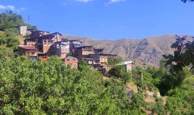 Dumansız köy; Bu köyde sigaraya savaş açtılar