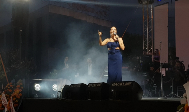 Ebru Yaşar, Safranbolu'da sahne aldı