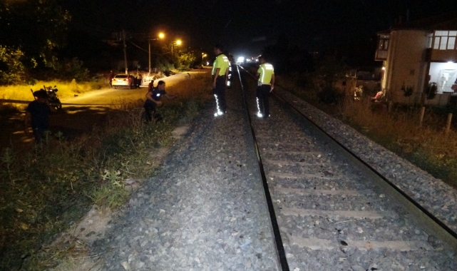 Elazığ'da kadın ve çocuğa tren çarptı