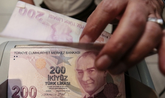 Emeklilere yılın ikinci yarısında yüzde 25 zam