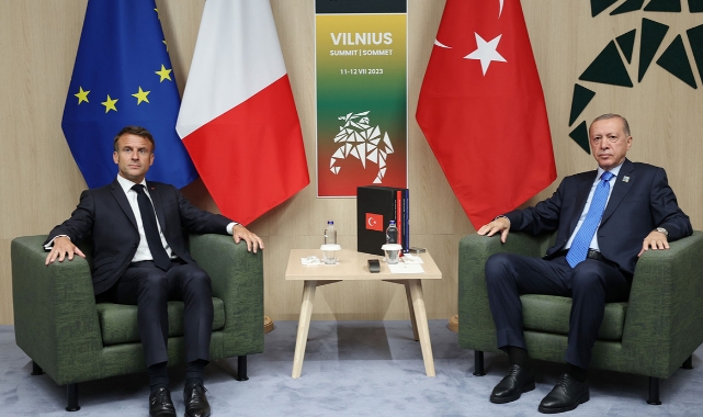 Erdoğan, Fransa Cumhurbaşkanı Macron ile görüştü