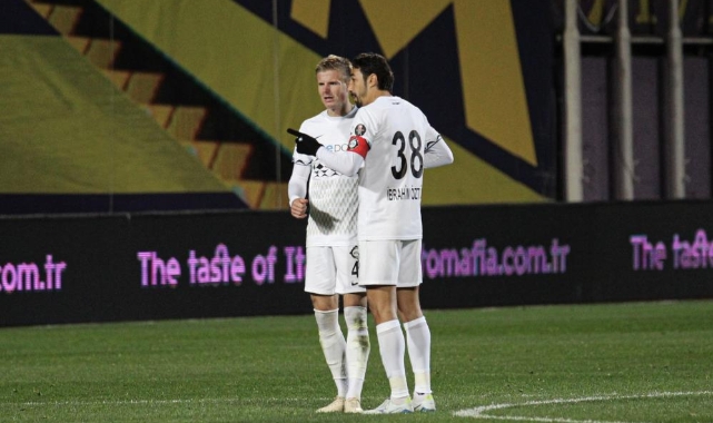 Eric Björkander, Altay'a veda etti