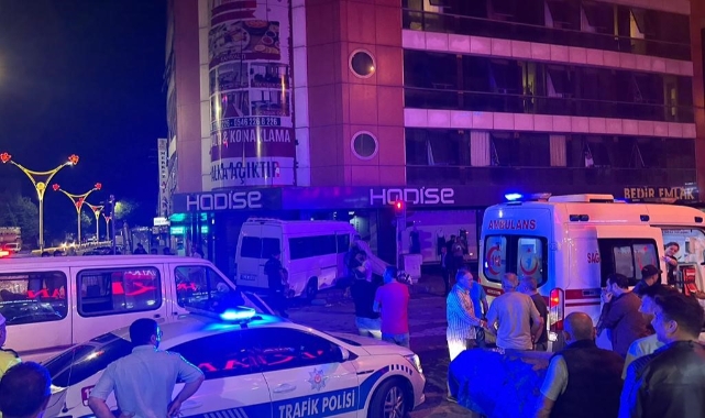 Erzincan’da trafik kazası: 3 yaralı