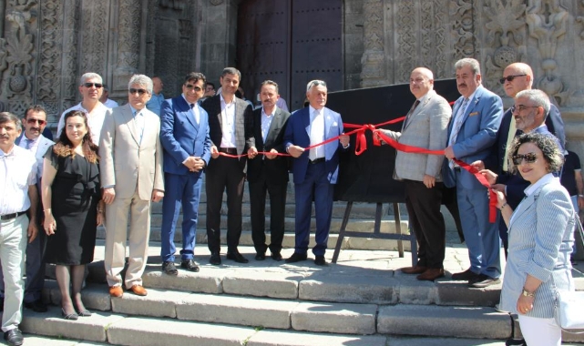 Erzurum Kültür ve Sanat Şenliği başladı