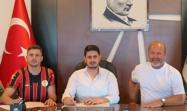 Eskişehirspor’a tecrübeli orta saha