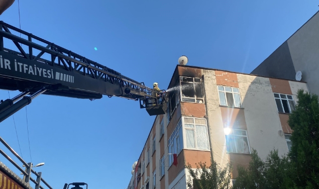 Evin balkonunda çıkan yangın korkuttu