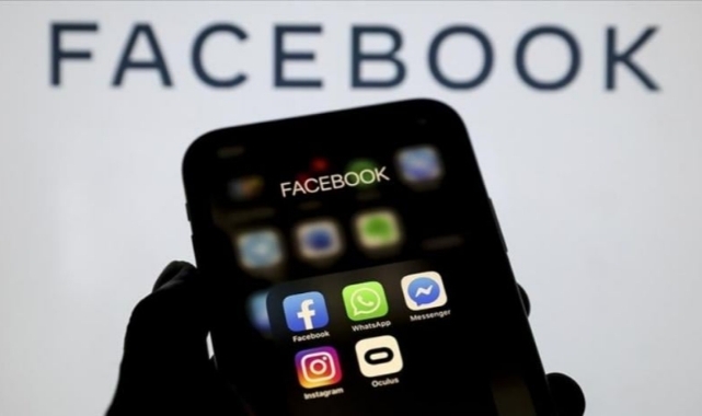 Facebook hala en popüler