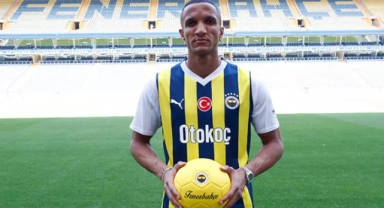 Fenerbahçe Rodrigo Becao'yu renklerine bağladı