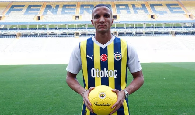Fenerbahçe Rodrigo Becao'yu renklerine bağladı