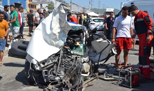 Fethiye'de feci kaza!1 ölü, 5 yaralı