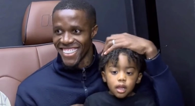 Galatasaray'ın yeni transferi Zaha İstanbul'da