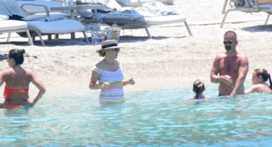 Garihler'in deniz keyfi