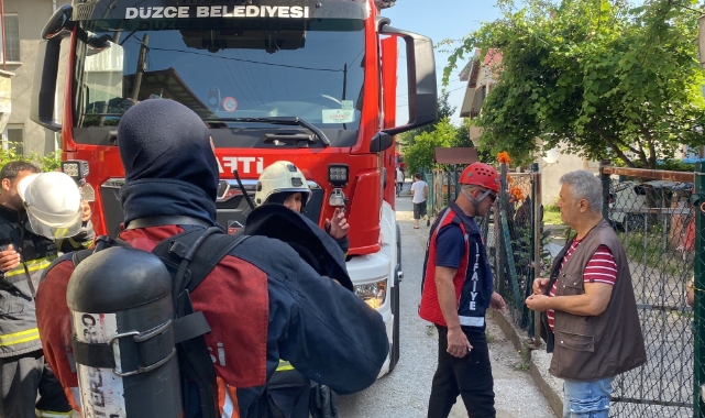 Gaz bir anda alev aldı 2 kişi yaralandı