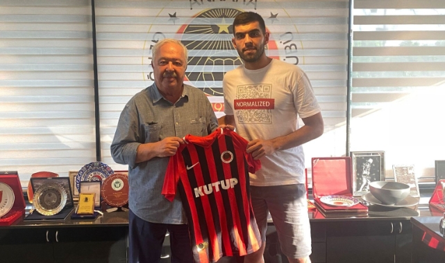 Gençlerbirliği, file bekçisi Özdemir ile anlaştı