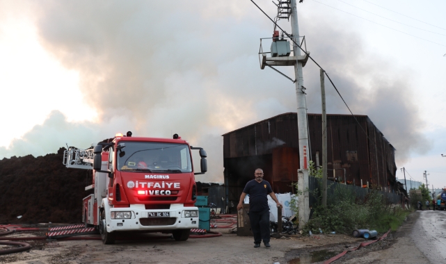 Geri dönüşüm fabrikasındaki yangın kontrol altına alındı