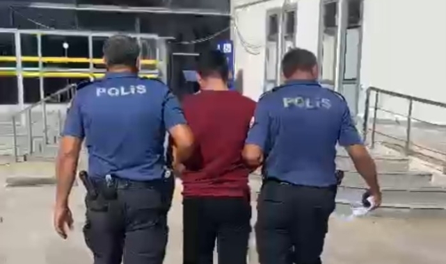 Hasarlı binalardan kombi çalan hırsız tutuklandı