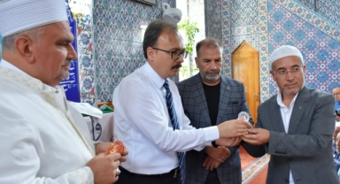 Hazreti Muhammed'in saç teli Bilecik'te ziyarete açıldı