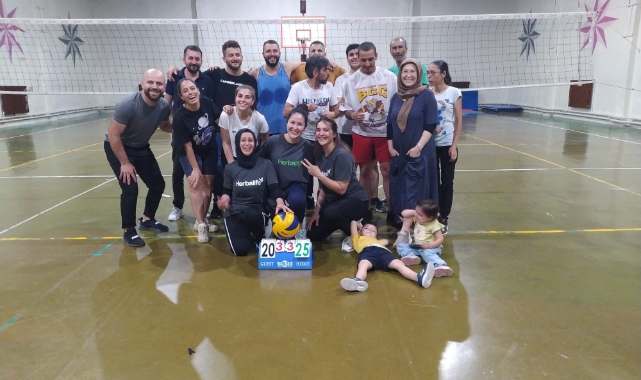 Hem spor yapıyor hem de eğleniyorlar