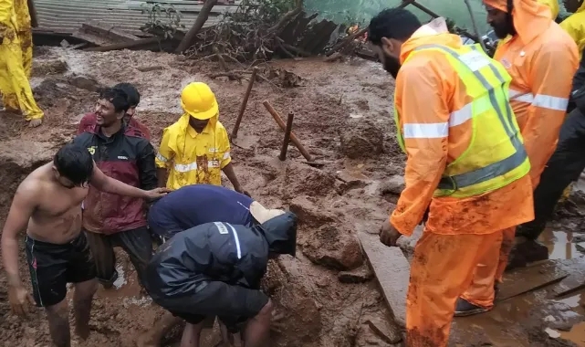 Hindistan’da toprak kayması! Çok sayıda yaralı var