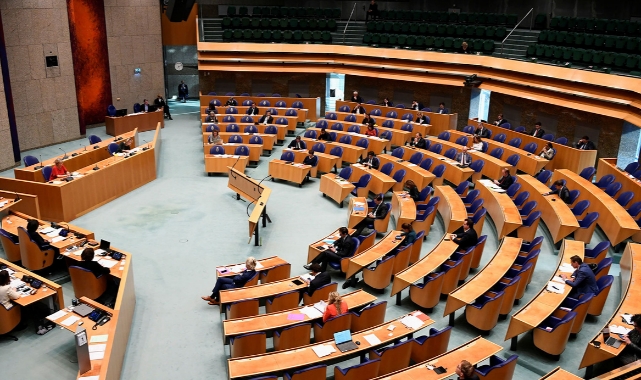 Hollanda, Türkiye'ye yönelik kısıtlamayı kaldırdı