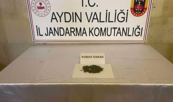İçtikleri sigaraya uyuşturucu koydular!