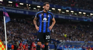 Inter, Hakan Çalhanoğlu'yla sözleşme tazeledi