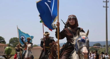 İvrindi’de rahvan at yarışı coşkusu