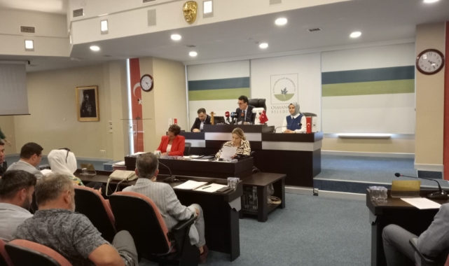İYİ Parti'den bağışla gelen arsa ve binaların satışına itiraz