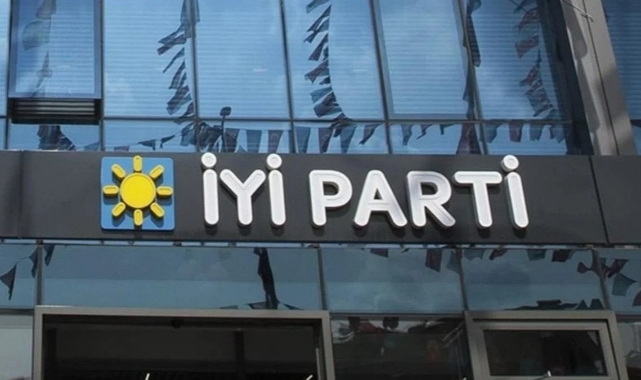 İYİ Parti Eskişehir'de istifa