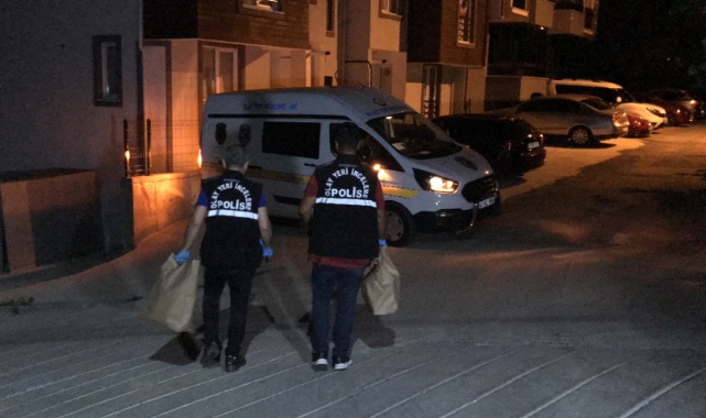 İzmit'te alkollü 2 kişi sokakta terör estirdi!