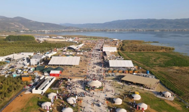 İznik festivale hazırlanıyor