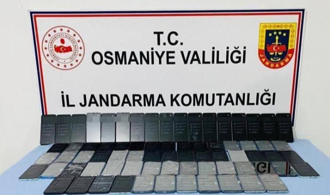 Jandarmadan 'kaçak telefon' operasyonu