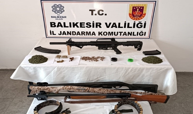 Jandarmadan zehir tacirlerine geçit yok
