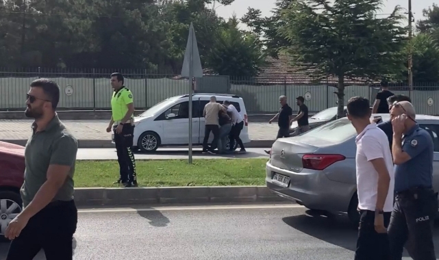 Kaçarken 2 polisi yaraladı
