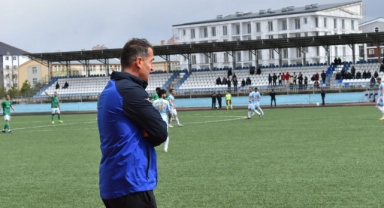 Kars 36 Spor, Orhan Tetik ile anlaştı