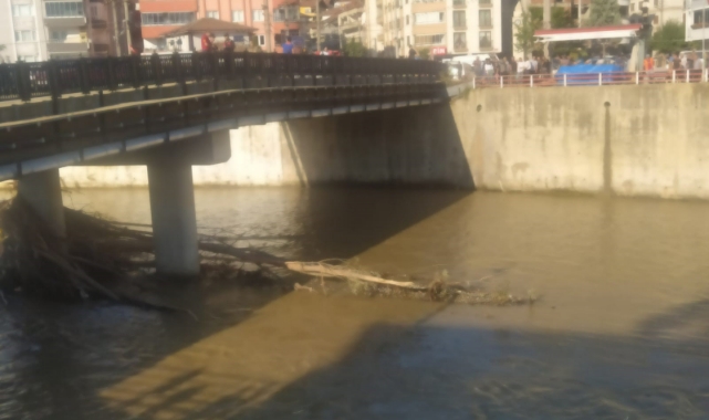 Kaybolan kişinin cesedi 10 kilometre uzaklıkta bulundu