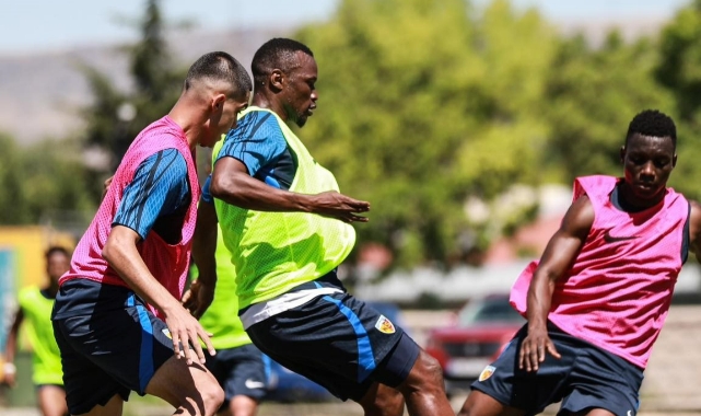 Kayserispor’da transfer yasağı kaldırılamadı