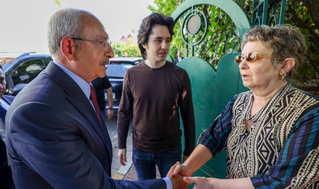 Kılıçdaroğlu, Özkan Uğur'un ailesini ziyaret etti