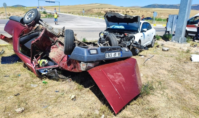 Kırıkkale'de feci kaza : 6 yaralı