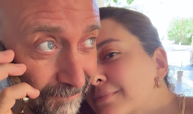 Korel'den tatil paylaşımı: İstanbul'a bembeyaz dönüyorum