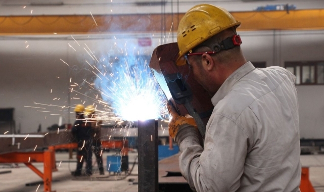 Mayısta ücretli çalışan sayısı geçen yıla göre yüzde 4 arttı