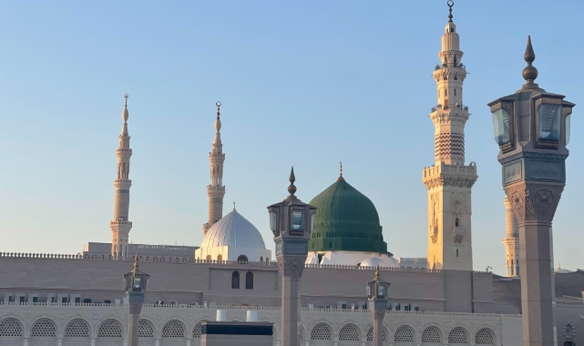 Medine'de mübarek mekanlar kitaplaştı!