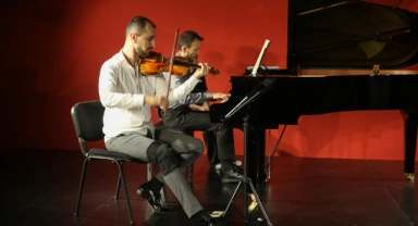 MEM'de Suna Kan anısına konser
