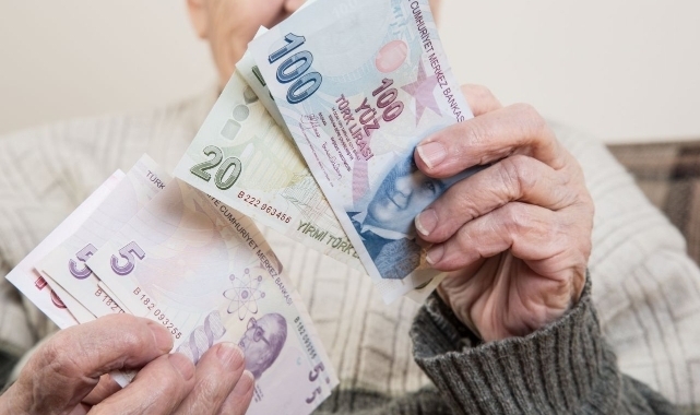 Memur ve emekliler için konuşulan zam oranı