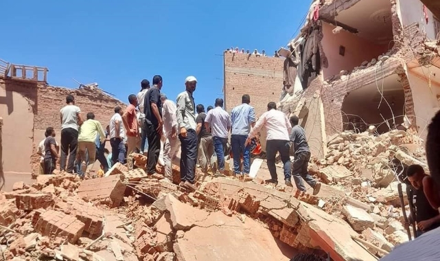 Mısır’da 8 katlı bina çöktü: 3 ölü, 13 yaralı