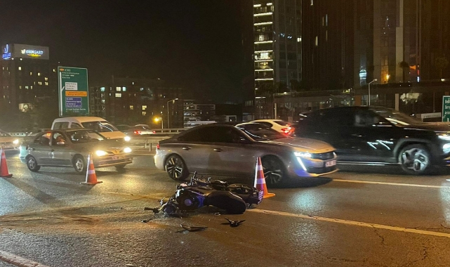 Motosiklet, otomobile çarptı! 1 ölü