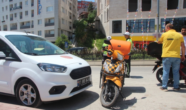 Motosikletiyle kaza yapan sürücü yaralandı