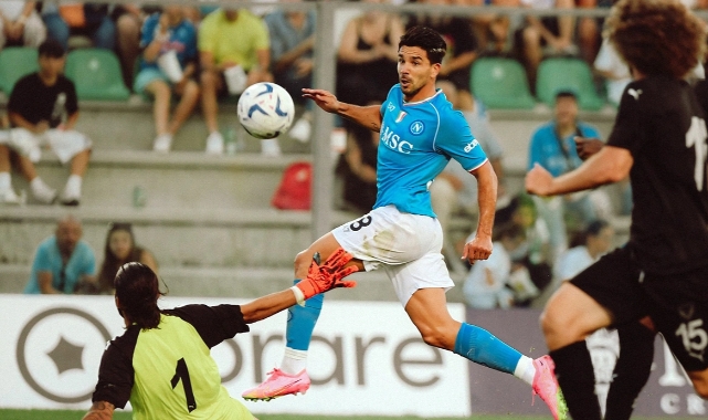 Napoli, Hatayspor'u 4 golle geçti